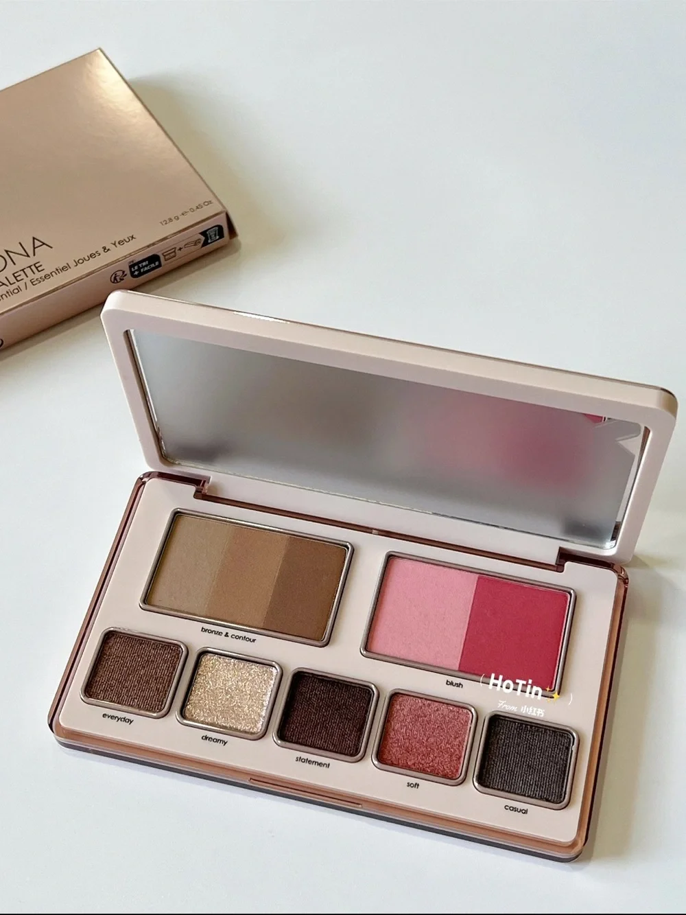 NATASHA DENONA Hy-per Natural Face Palette